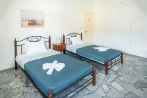 Almy Beach Hotel - Theodhóra