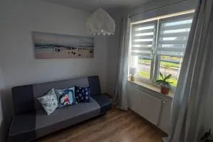 Nowiutki apartament z bezpłatnym parkingiem - Zagórze