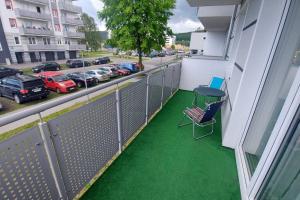 Nowiutki apartament z bezpłatnym parkingiem