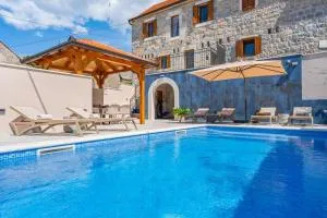 New! Charming Villa Perina with private heated pool - Tugare