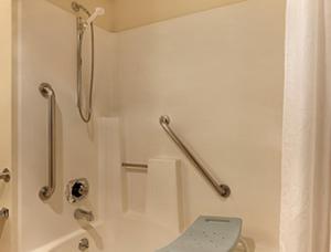 Travelodge by Wyndham LovelandFort Collins Area