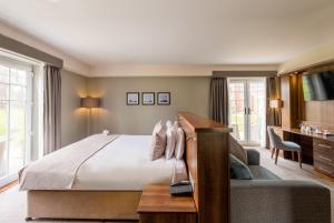 Junior Suite with Terrace room in Formby Hall Golf Resort & Spa