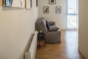 Appartements Le Cocon de l'Artiste - moderne, artistique et cosy ! : photos des chambres