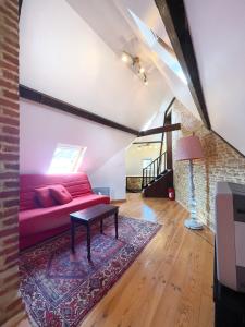 Maisons de vacances Traditional Norman house with swimming pool : photos des chambres