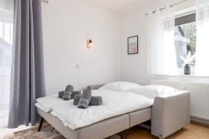 Harmony: Edersee Apartment – Sperrmauer – Lounge