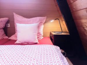 Gemütliches Ferienhaus mit sonniger Terrasse Frankenwald nähe Badesee Smart-TV