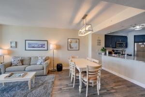 2 Mi to Ocean Waterfront Resort Condo in NMB!