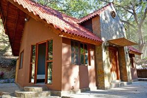 Cabañas Cascada del Barro