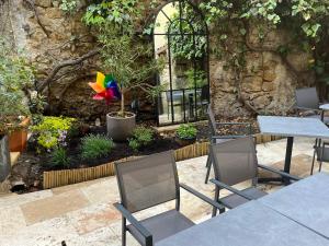 Hotels Le Clos d'Orange, Hotel & ville de Provence : photos des chambres