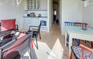 3 Bedroom Awesome Home In Nyhamnsläge