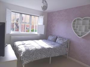 BIENVENUE in NEWHAVEN Luxury superking OR standard OR budget rooms