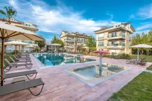 Belek Deluxe Suit - Serik