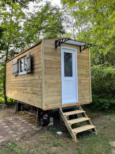 Campings Camping Le Canoe : photos des chambres