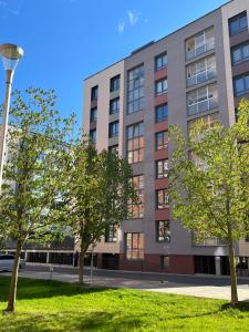 7th floor apartament, free parking