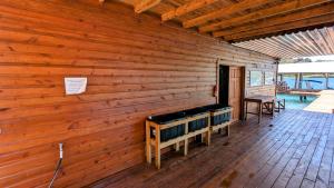 El Palacio Rosa on Blue Lagoon 2BR Beachfront Suite on pristine & quiet bay w incredible views