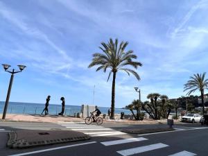 Appartements Magnifique appartement, vue mer, 10 min de Monaco! : photos des chambres