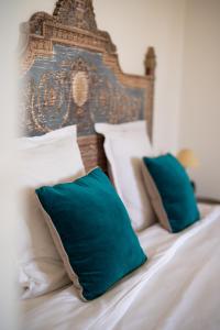 Hotels Le Mas des Gres & Sous les Platanes : photos des chambres