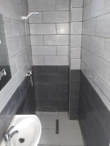Immeuble THALA Tigzirt appart 90m2