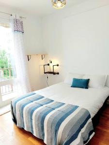 Appartements Lumineux T5 en centre ville : photos des chambres