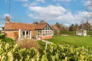Host & Stay - Woodfalls Barn - Burgh next Aylsham