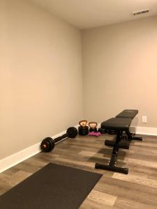 Cozy Getaway near SLC Airport & Downtown - 1st floor Apartment