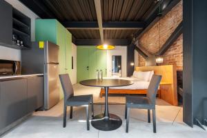 Roma 121 by Wynwood House