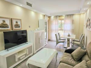 Sup T12 Egeo - Alojamientos La Torre - 4hvězdičkové hotely ve městě Torre del Mar