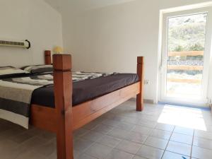 Apartments with parking space Pag - 21220