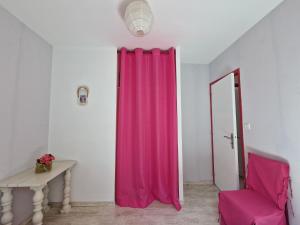 Nice holiday appartment with private terrace 3