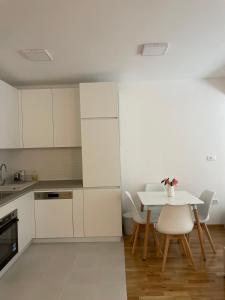Golden Apartment