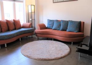 Modern Town House Barrie South