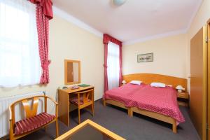 Superior Double Room with Air Conditioning