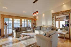 Luxe Catalina Foothills Hideaway with Private Pool