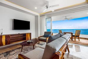 Blue Horizon 1101 at Residences