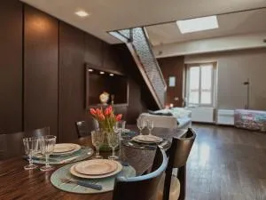 Casa Cavour Lecco - Downtown Design Penthouse - Мальграте