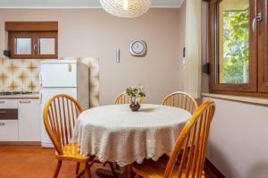 Apartments for families with children Banjole, Pula - 2258