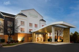 Fairfield Inn and Suites by Marriott Winchester