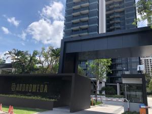 Andromeda Seaview Condo Near Beach