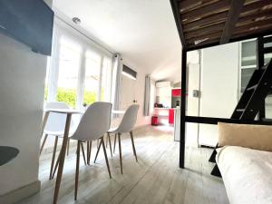 Maisonnette Studio bas Suquet, proche plage et palais