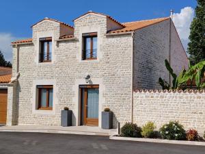 La Grange 3 étoiles - Maison d hôte à 10 min des plages