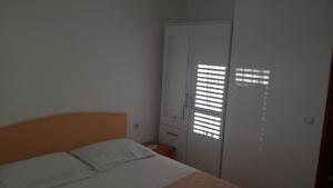 Seaside secluded apartments Cove Torac, Hvar - 4044