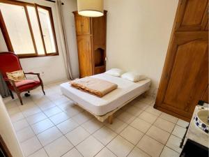 Villa T4 climatisée, rez-de-jardin, parking privé, proche plage et commerces - FR-1-316-182