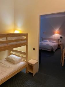 Hotels HOTEL ST SEBASTIEN : photos des chambres