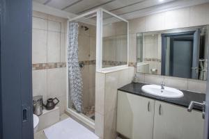 Stay at The Point - Arabian Affair