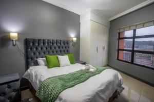 Stay at The Point - Arabian Affair