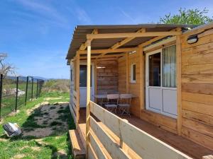 Chalets A la ferme dans le Luberon : photos des chambres