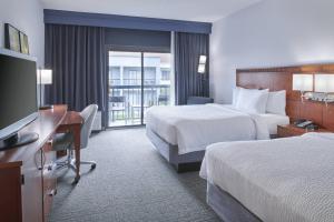 Queen Room with Two Queen Beds room in Courtyard by Marriott Detroit Troy