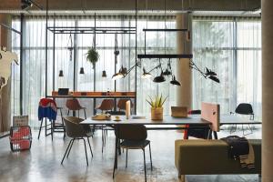 Hotels Moxy Paris Charles de Gaulle Airport : photos des chambres