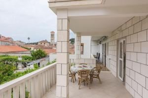 Apartment in Hvar town historic center