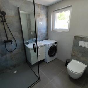 Casa di Oliva-house with heated pool & jacuzzi in Trilj, Croatia